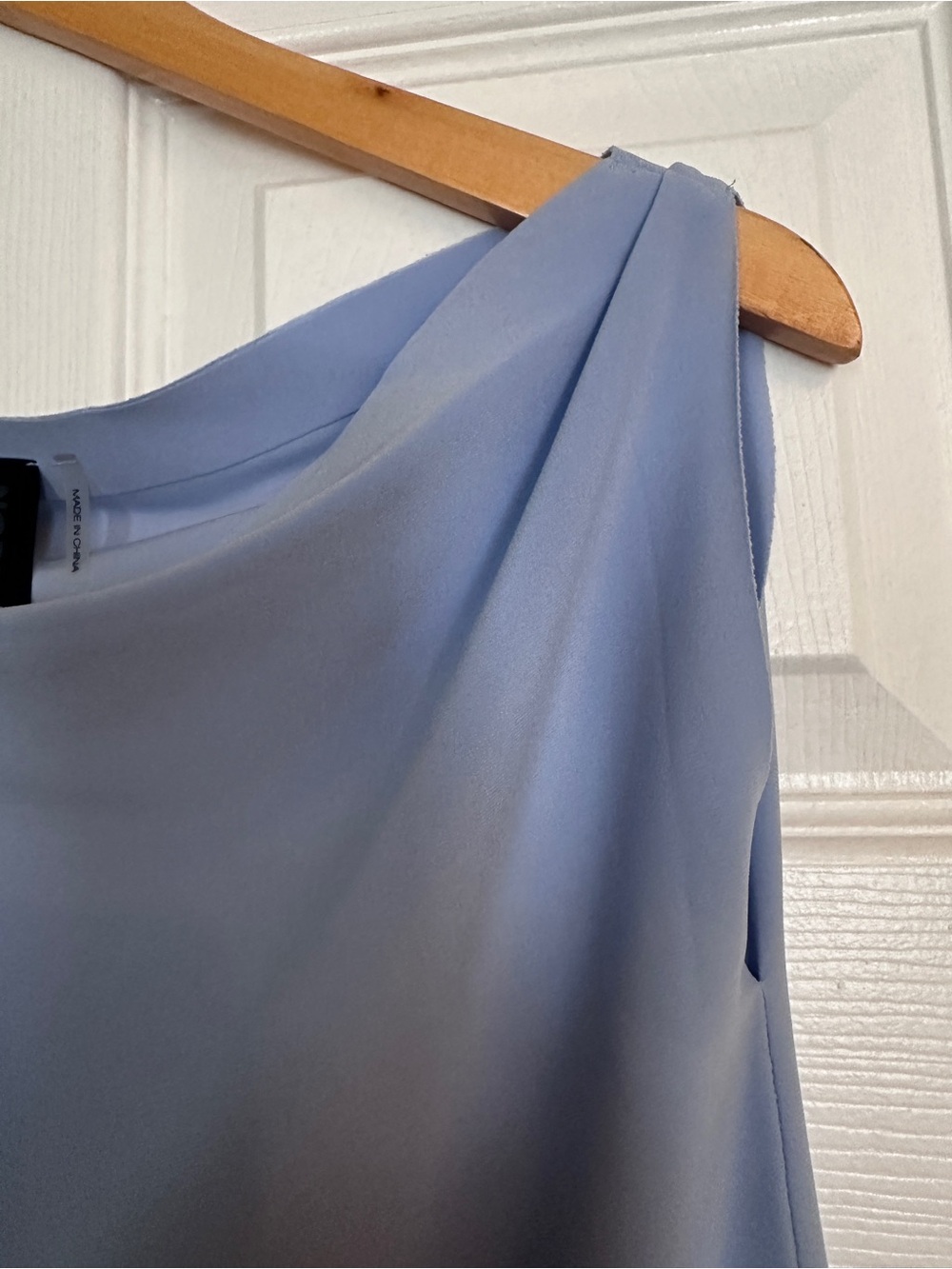 Norma Kamali Light Blue Draped, Off-the-Shoulder Sleeveless Top - Picture 5 of 7